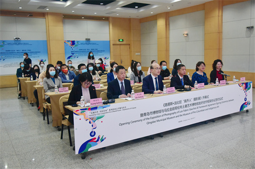 1652781197751308.jpg 仪式_副本.jpg