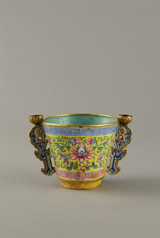 1524106567124859.jpg 金胎画珐琅双耳杯 清乾隆.jpg