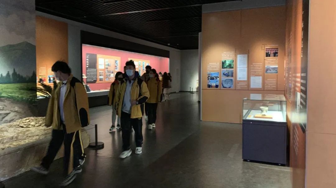 1699946794105254.jpg 640 (1).jpg