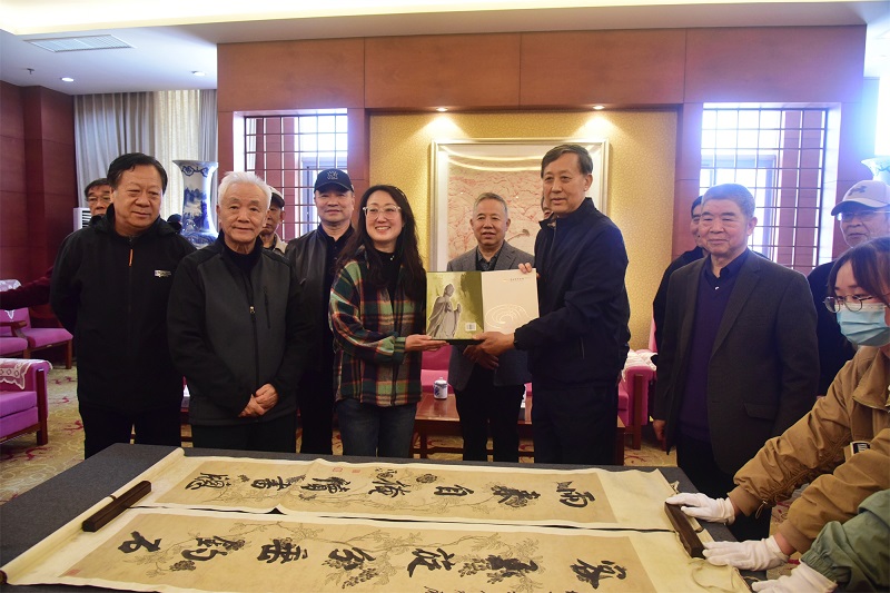 1713748369276019.jpg DSC_4295.jpg