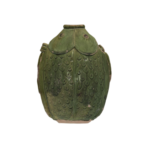 绿釉穿带鱼形壶